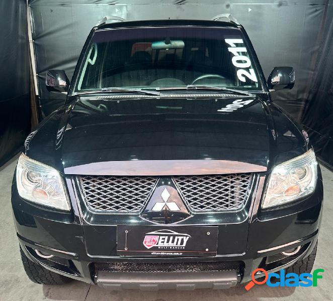 MITSUBISHI PAJERO TR4 2.0 2.0 FLEX 16V 4X4 AUT. PRETO 2011