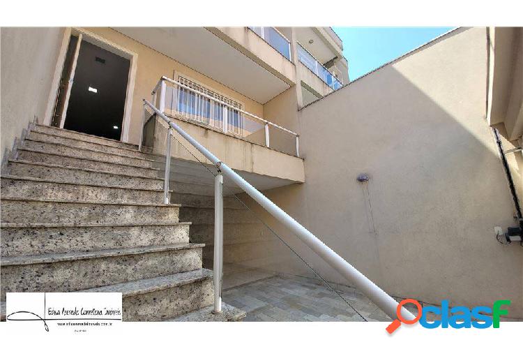 SOBRADO - 3DORMS/3SUÍTES - 5 VGS. - 245M² - SANTA