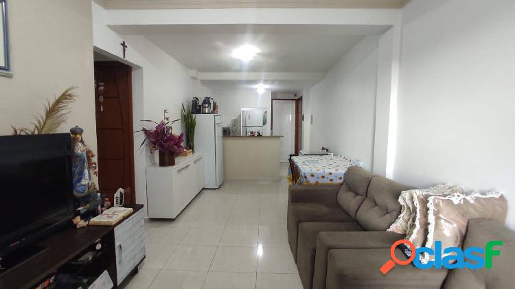 APARTAMENTO COM 2 QUARTOS