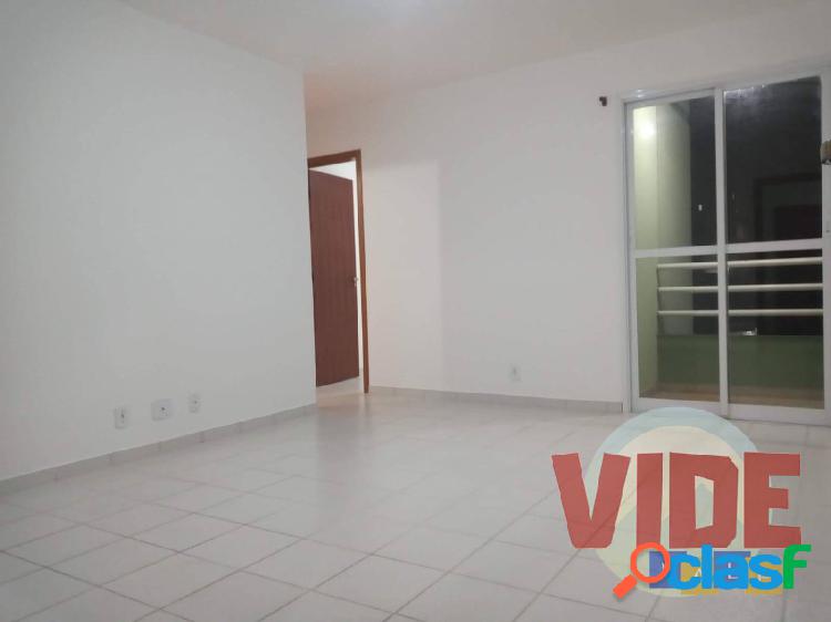 Apartamento 2 Dorms, sacada, 53 m², próximo do Shopping