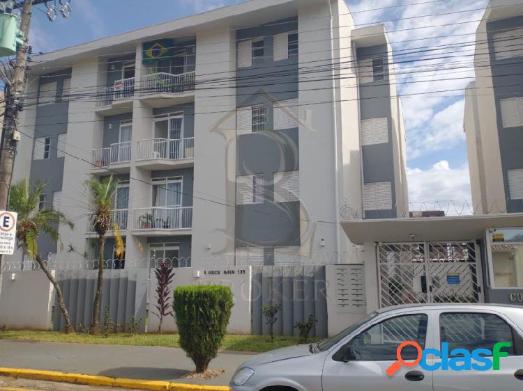 Apartamento com 3 dormitórios à venda, 90 m² por R$