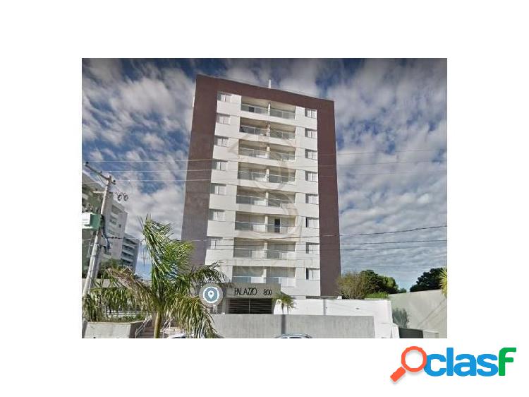 Apartamento com 3 quartos, 117 m², à venda por R$ 850.000