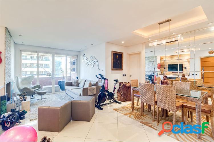 Apartamento com 3 quartos, 126m², à venda em São Paulo,