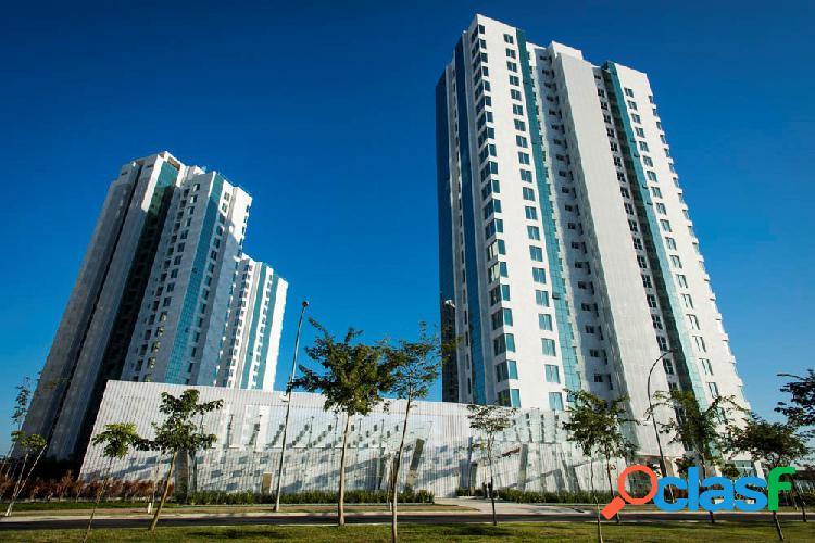 Apartamento com 5 quartos, 648,25m², à venda em Rio de