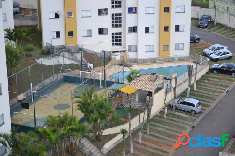 Apartamento com ótima localização à venda em Arujá