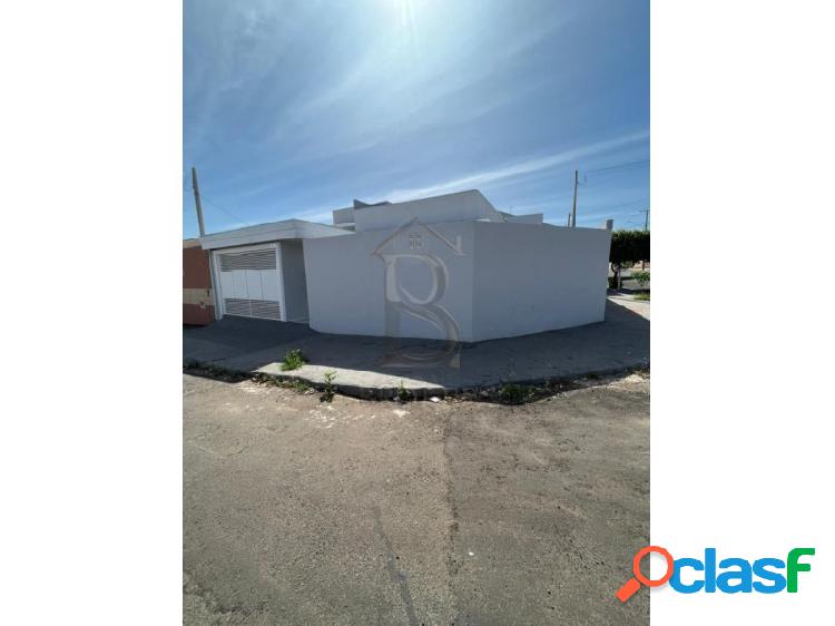 Casa com 3 dormitórios à venda, por R$ 300.000 - Jardim
