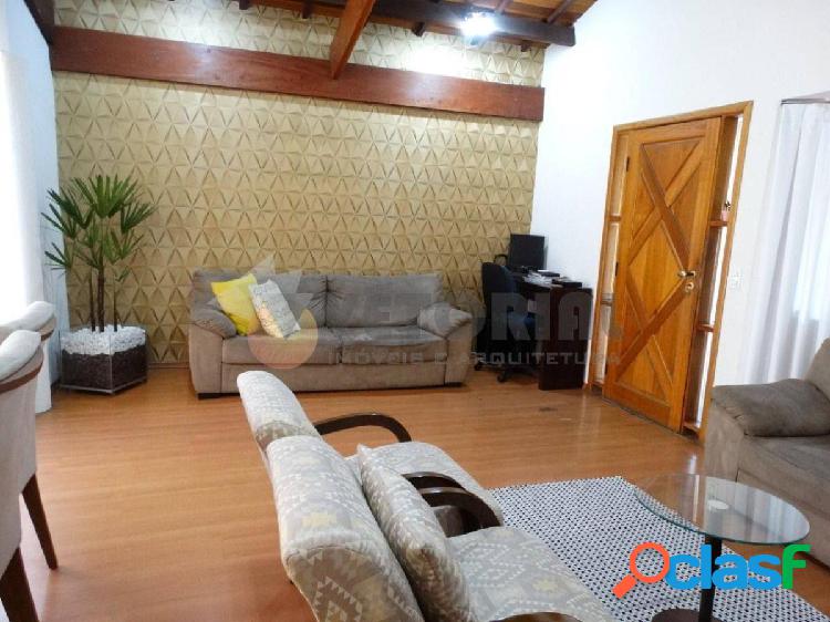 Casa com 3 quartos, 200m², à venda em Sumaré, Vila