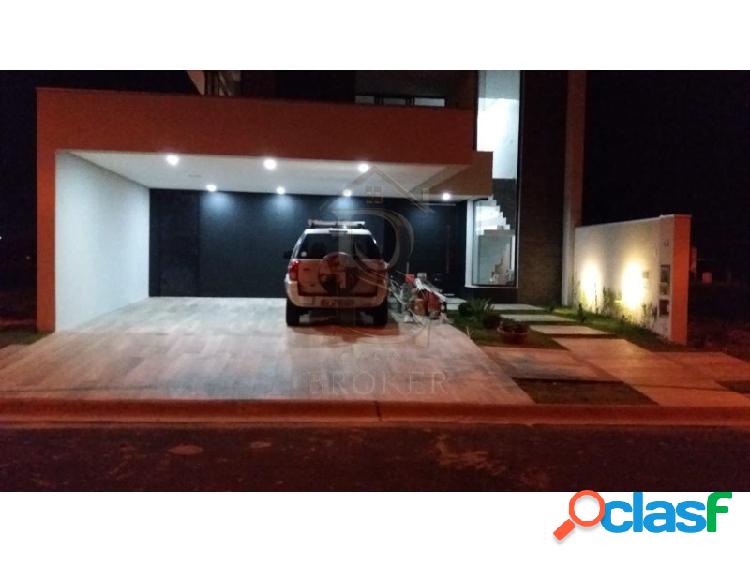 Casa com 4 dormitórios à venda, 190 m² por R$