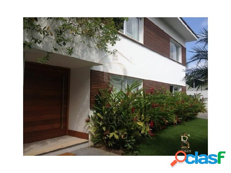 Casa com 4 dormitórios à venda, 750 m² por R$ 7.800.000 -