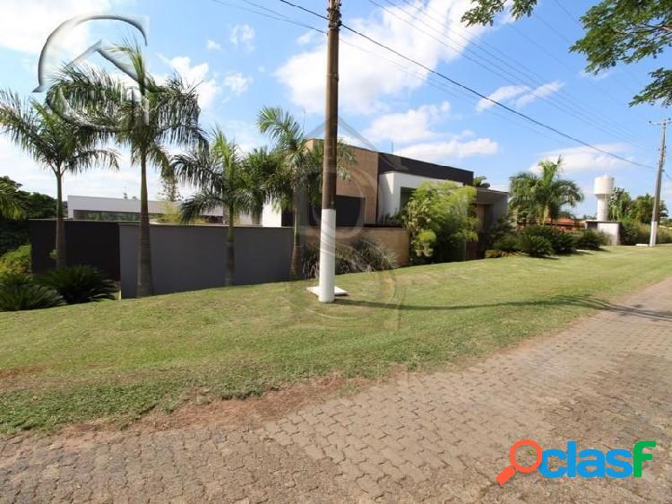 Casa com 5 quartos, 600 m², à venda por R$ 6.000.000.