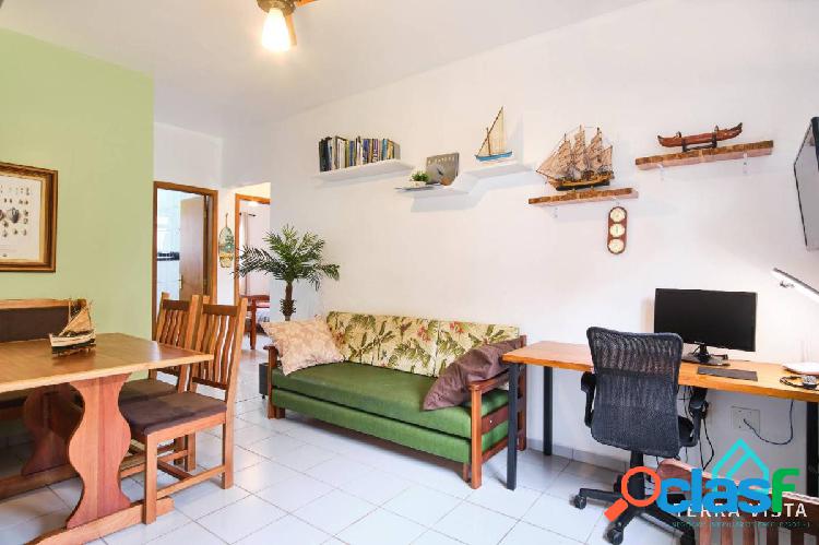 Lindo apartamento com 2 dormitórios a venda a Praia do