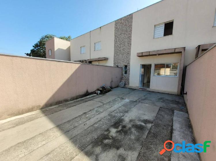 Sobrado com 2 quartos, 125m², à venda em Caraguatatuba,