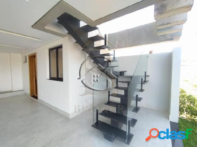 Sobrado com 3 dormitórios à venda, 220 m² por R$