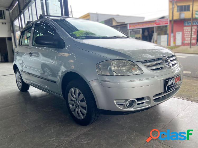 VOLKSWAGEN FOX CITY 1.0MI 1.0MI TOTAL FLEX 8V 3P PRATA 2006