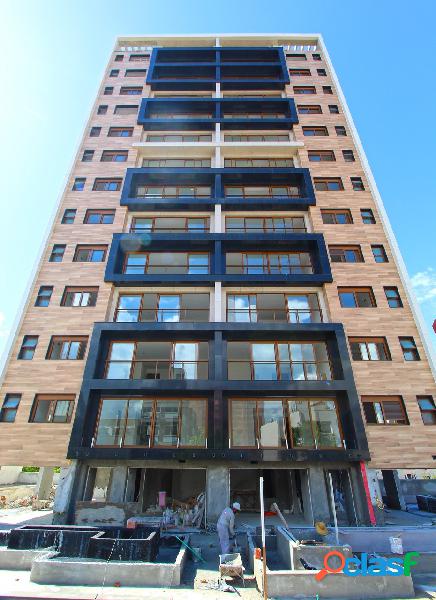 Apartamento, 200,91m², à venda em Porto Alegre, Menino