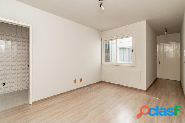 Apartamento com 1 quarto, 43m², à venda em Porto Alegre,