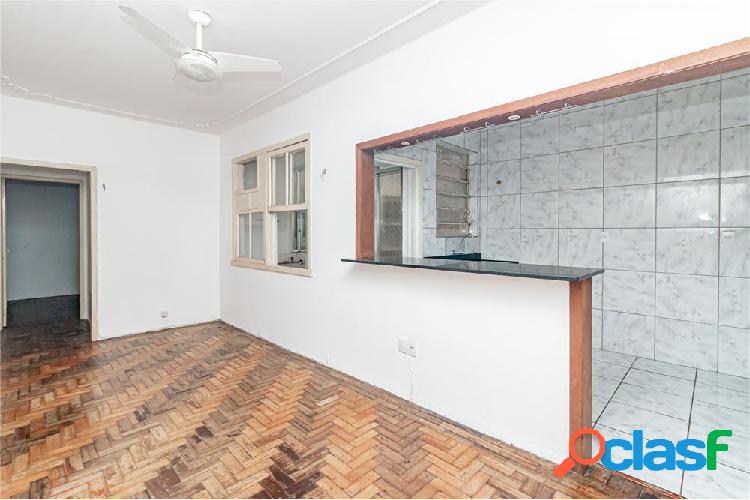 Apartamento com 1 quarto, 56m², à venda em Porto Alegre,