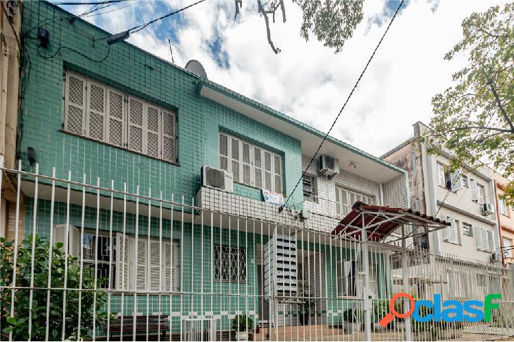 Apartamento com 2 quartos, 60m², à venda em Porto Alegre,