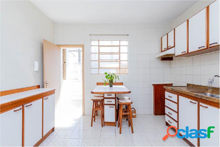 Apartamento com 2 quartos, 83m², à venda em Porto Alegre,