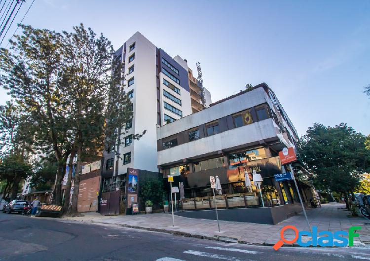 Apartamento com 3 quartos, 107m², à venda em Porto Alegre,