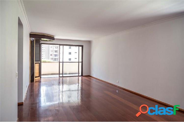 Apartamento com 3 quartos, 207,57m², à venda em São