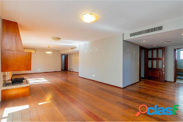 Apartamento com 3 quartos, 261m², à venda em Porto Alegre,