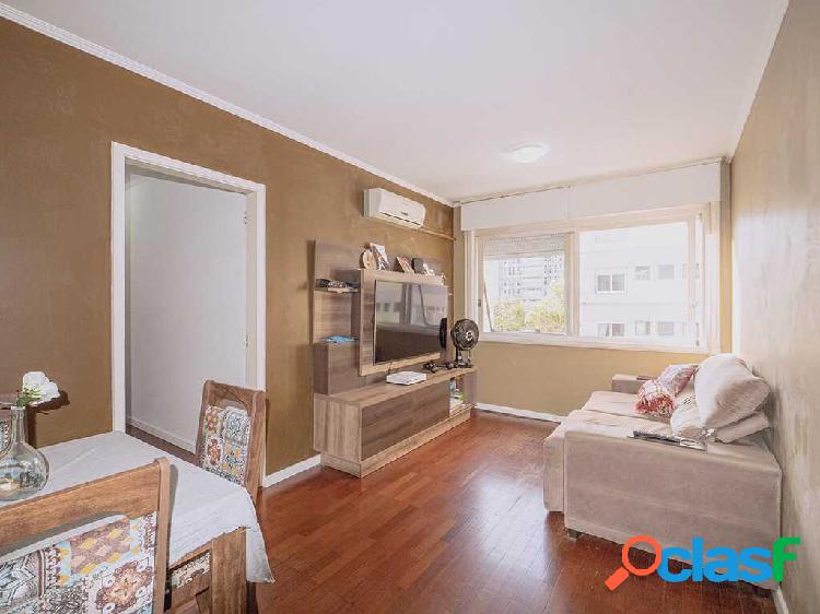 Apartamento com 3 quartos, 83,65m², à venda em Porto