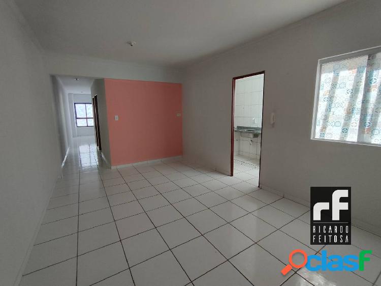 Apartamento para alugar no Ed. Le Charles - Centro -