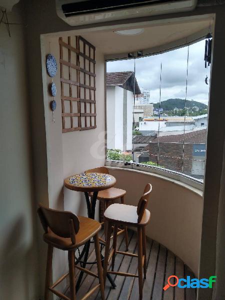 Apartamento à venda no Bairro Saguaçu em Santa Catarina