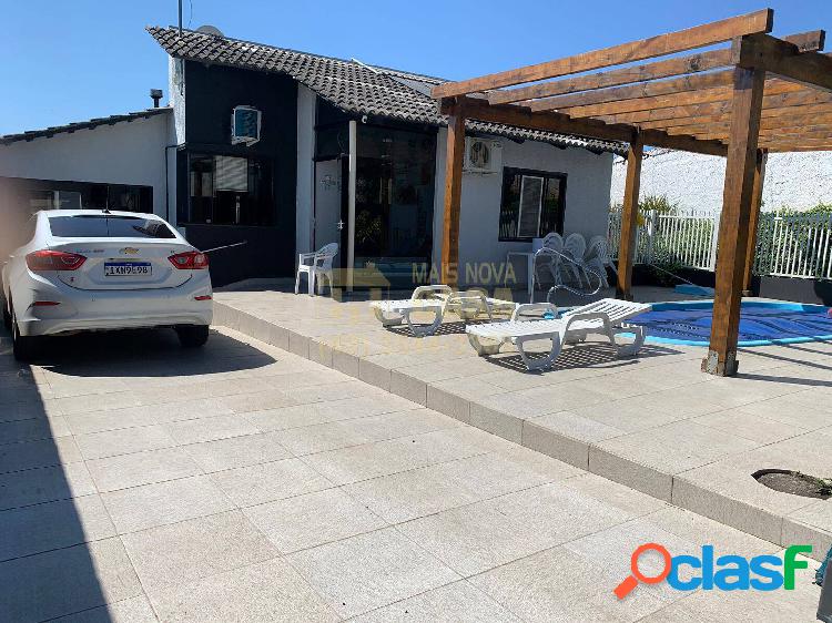 CASA COM PISCINA DISPONÍVEL PARA VENDA