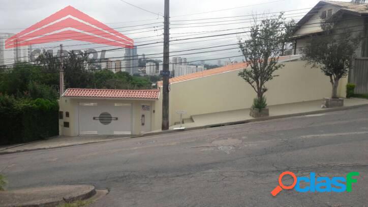 CASA TÉRREA.EXCELENTE LOCALIZAÇÃO. AO LADO JARDIM