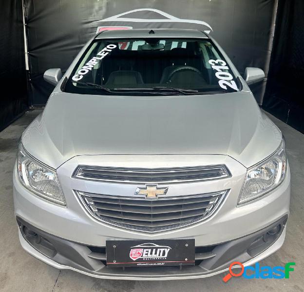 CHEVROLET PRISMA SED. LT 1.0 8V FLEXPOWER 4P PRATA 2013 1.0
