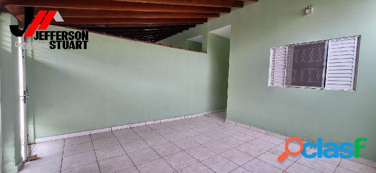 Casa 2 dormitórios sendo 1 suíte em Guaratinguetá SP.