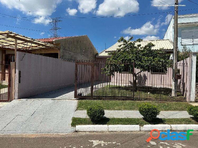 Casa com 2 dormitórios no bairro São José em Canoas -RS