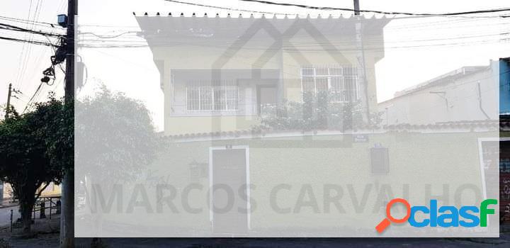 Casa com 5 quartos, 240m², à venda em Rio de Janeiro,