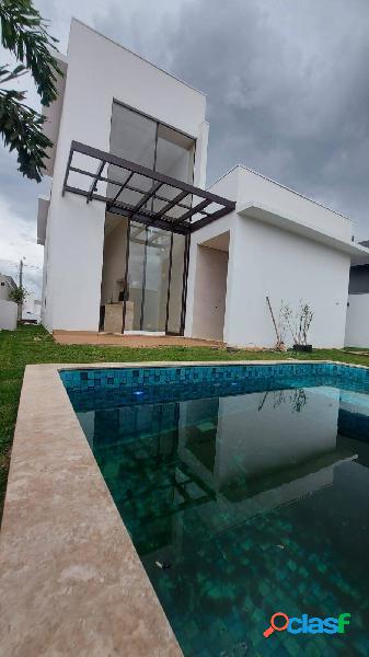 Casa de Alto Padrão com Piscina Aquecida no Terras