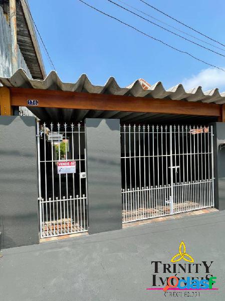 Casa em Cotia com 2 Dormitórios