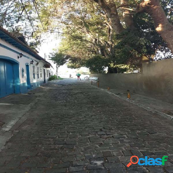 Casa à venda com terreno na Passagem