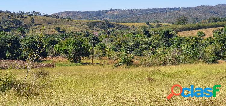 Chácara em Alexânia Goiás com 20 mil metros 3km de chão