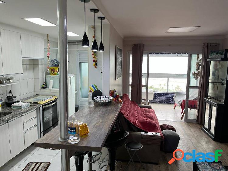 Excelente Apartamento 02 Dormitórios com varanda gourmet