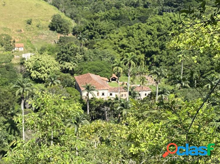 Fazenda Histórica com 167ha em São Sebastião do Alto - RJ