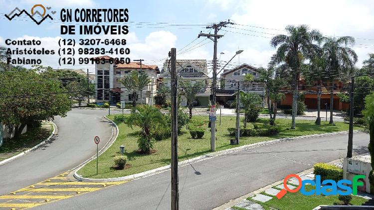 Linda casa 4 Suítes Urbanova 360 m² Terreno alto padrão