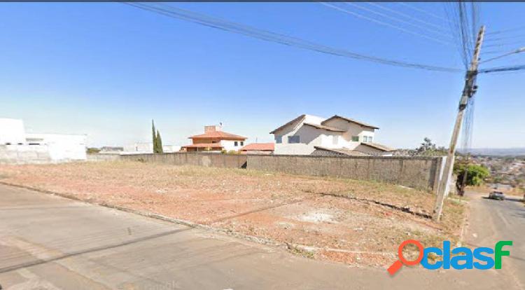 Lotes juntos no Bairro Itatiaia de 1.296 m² à Venda -