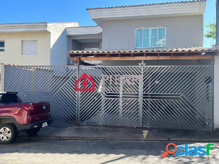 Sobrado grande a venda em Vila Piauí, 6 vagas, 200 m2