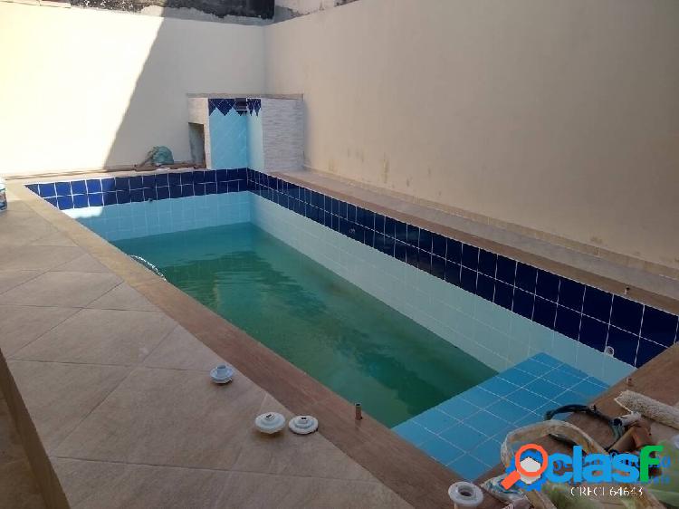 ÓTIMA CASA 3 QUARTOS 2 SUÍTES PISCINA 100 M DO