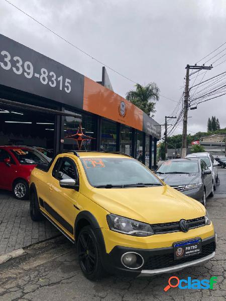 VOLKSWAGEN SAVEIRO CROSS 1.6 MI TOTAL FLEX 8V CE AMARELO