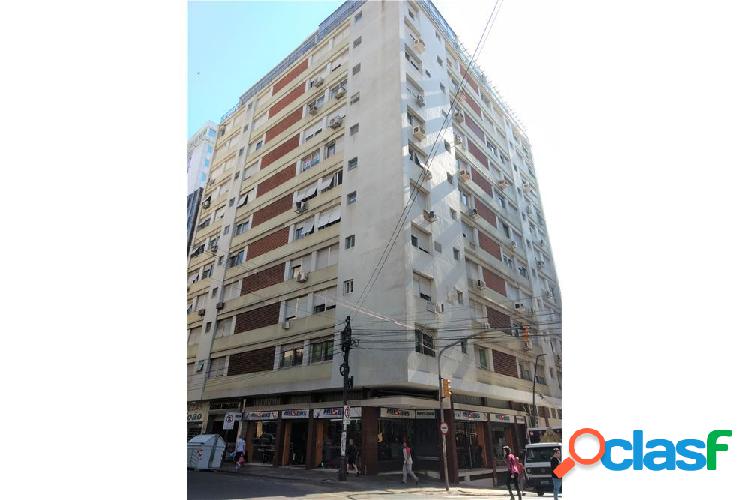 Apartamento com 1 quarto, 40m², à venda em Porto Alegre,