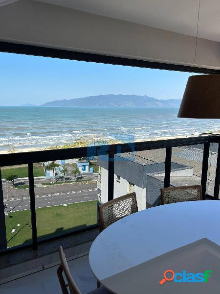 Apartamento de Luxo com Vista para Ilhabela no Edifício