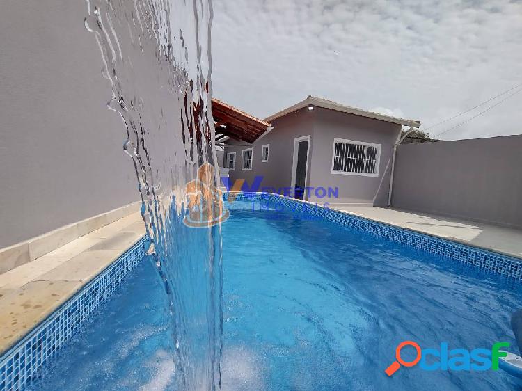 Casa 1 dorm. (1suíte) com piscina R$350.000,00 em Mongaguá