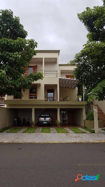 Casa com 4 dormitórios à venda, 332 m² em Jardim Sol D'